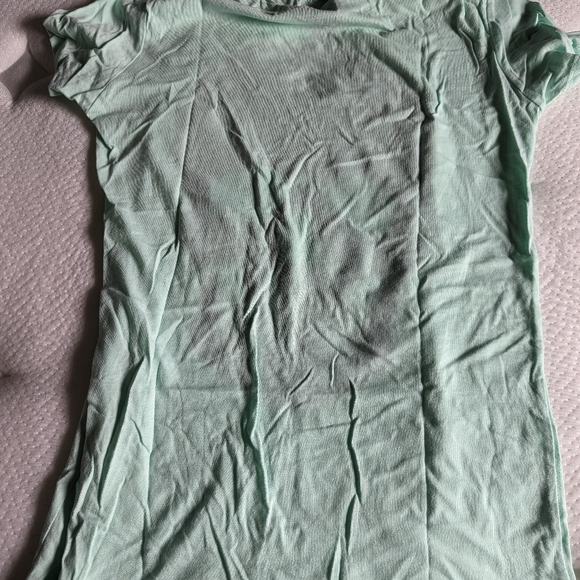 NWT Skull T-shirt - Picture 3 of 3